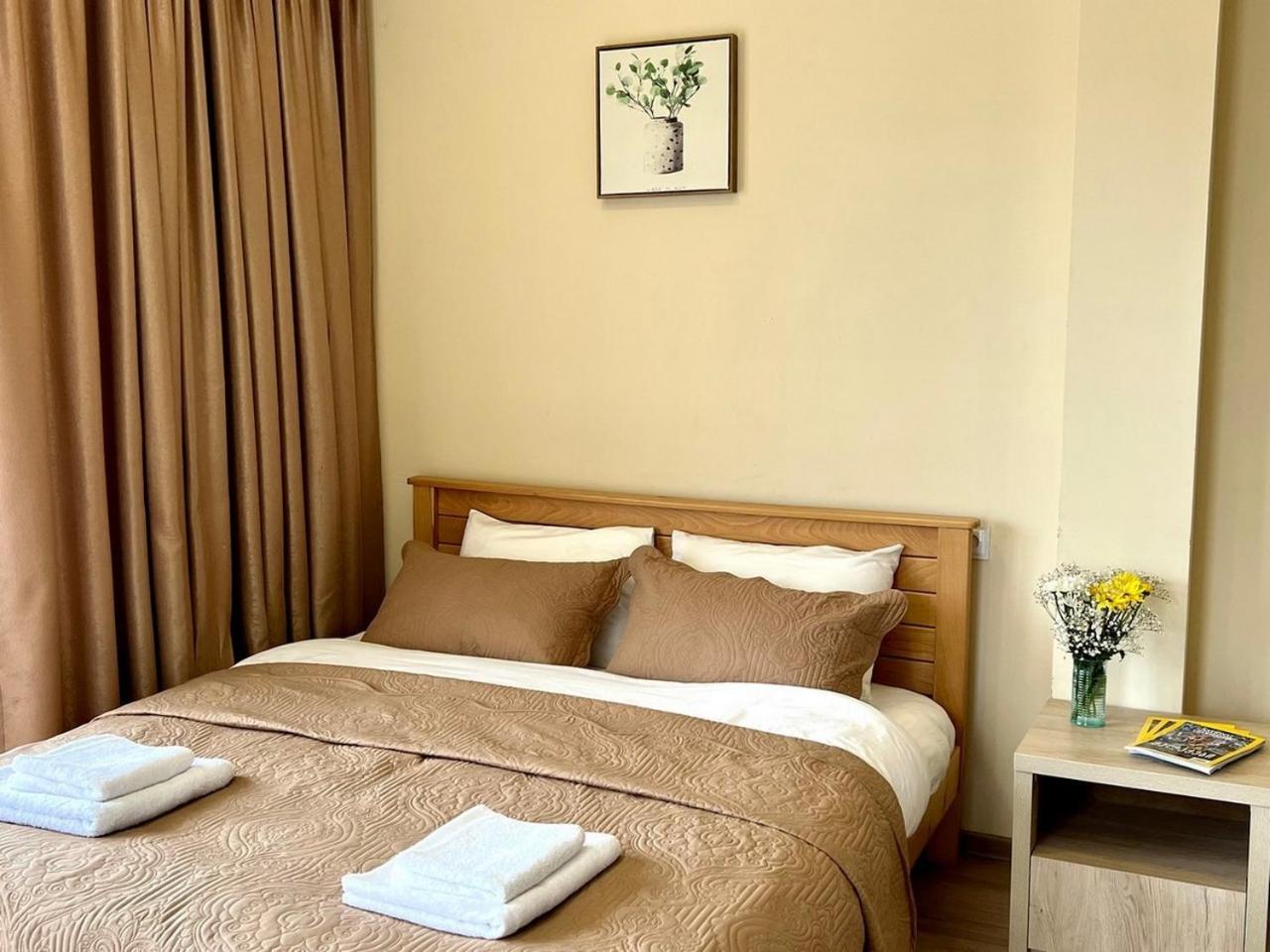Hotel Szurami Kültér fotó